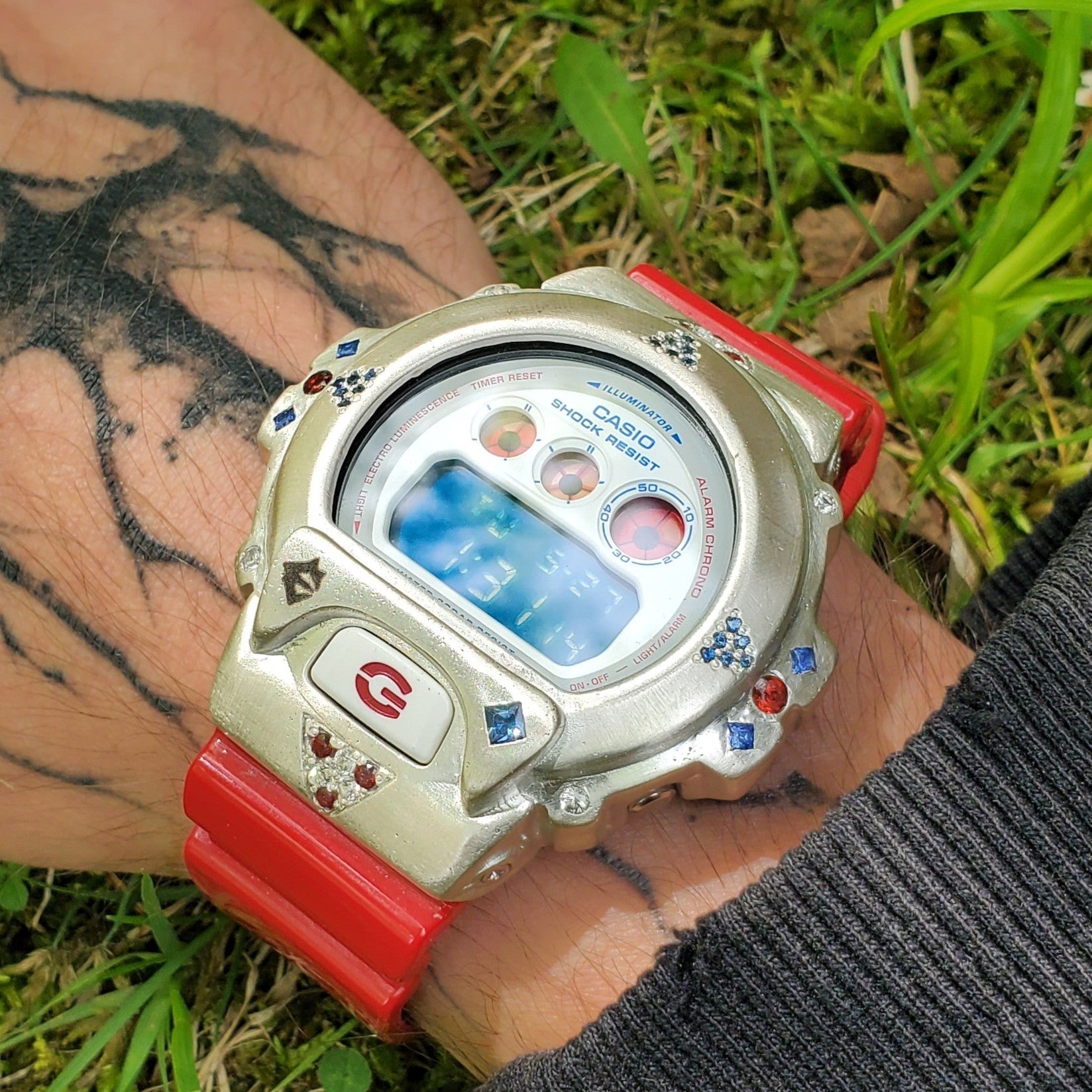 Blue Sapphire - Garnet G-SHOCK DW6900